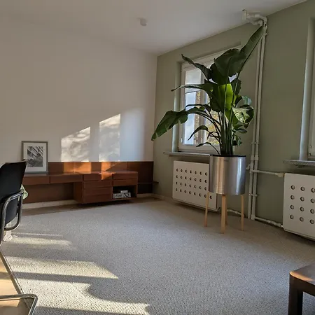 Stare Mieszkanie Na Rakietnikow *