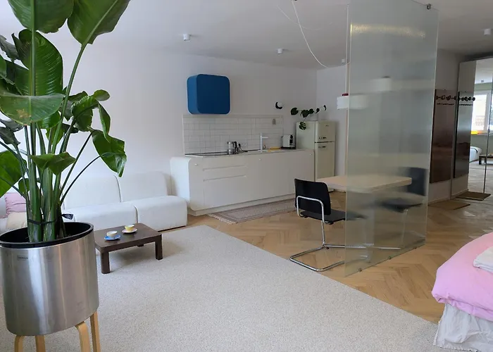 Apartment Stare Mieszkanie Na Rakietnikow *